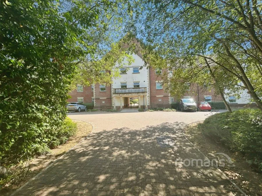 Waleron Road, Fleet, GU51, photo 11