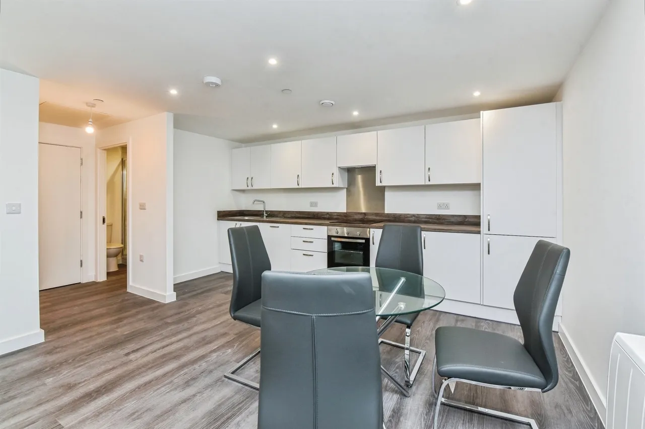 Vallis Road, Frome, BA11, photo 5