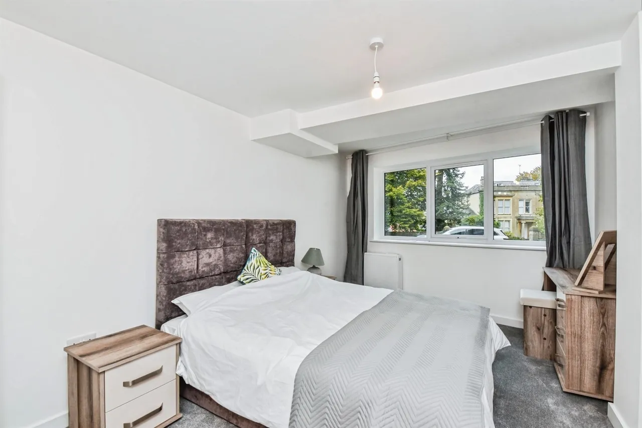 Vallis Road, Frome, BA11, photo 3