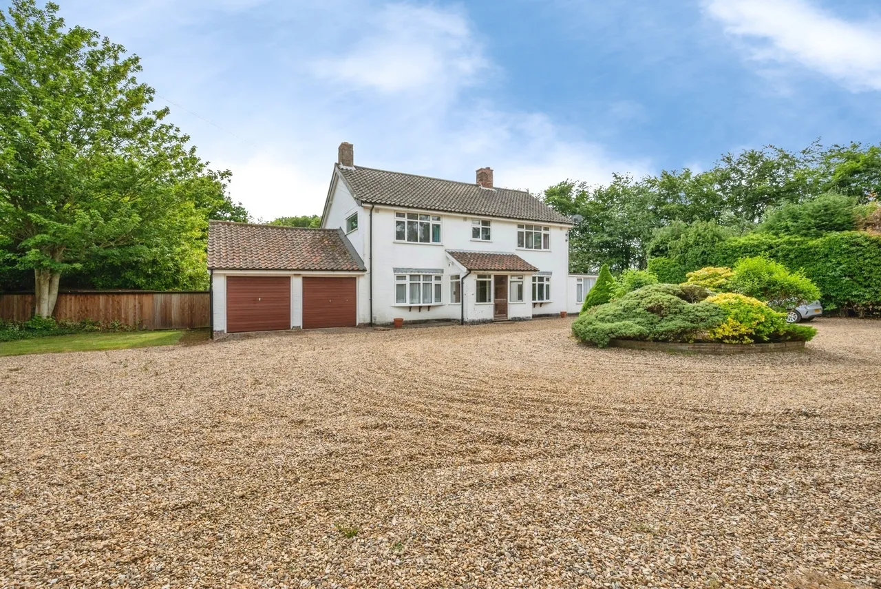 4 bed house for sale, Carr Lane, Roughton, NR11
