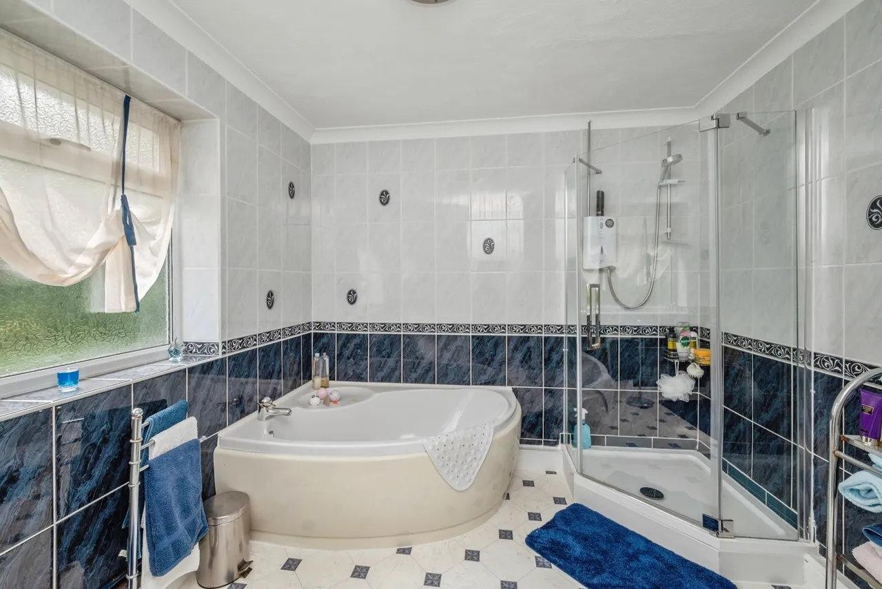Carr Lane, Roughton, NR11, photo 18