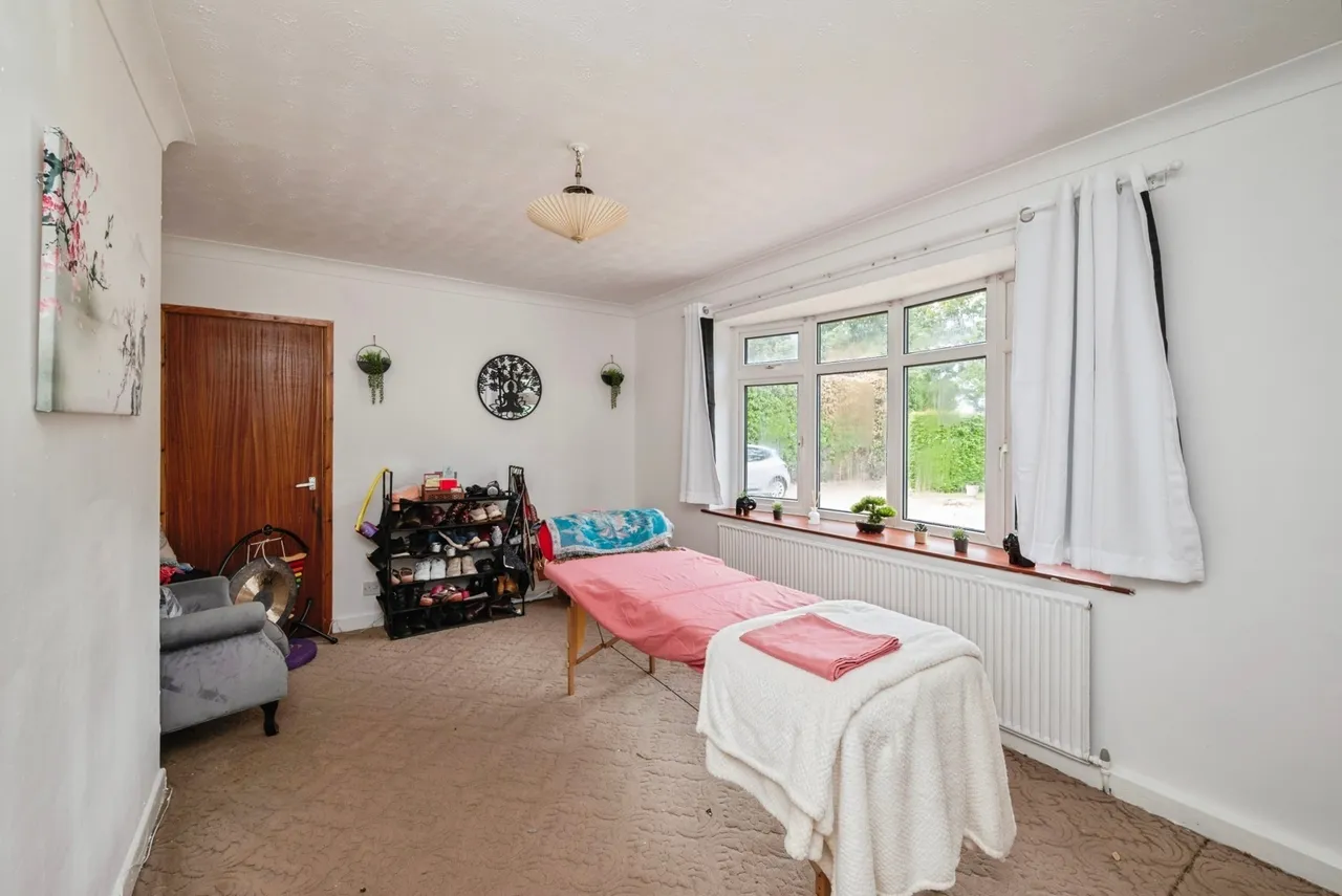 Carr Lane, Roughton, NR11, photo 11