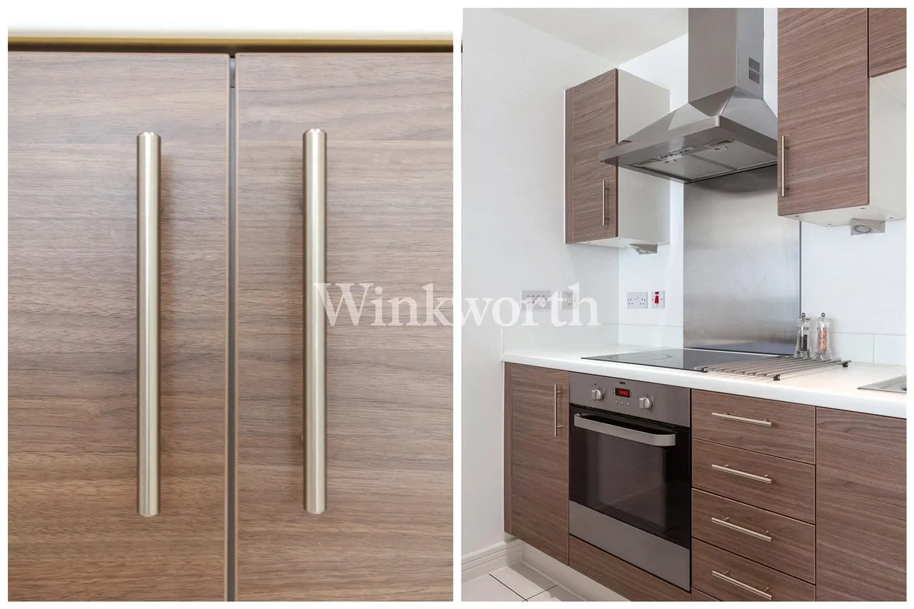 Merlin Heights, London, N17, photo 5