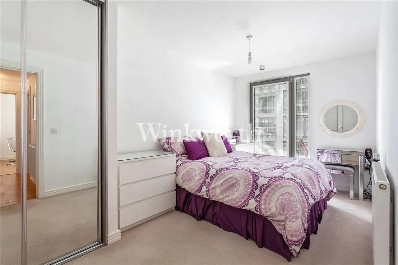 Merlin Heights, London, N17, photo 10