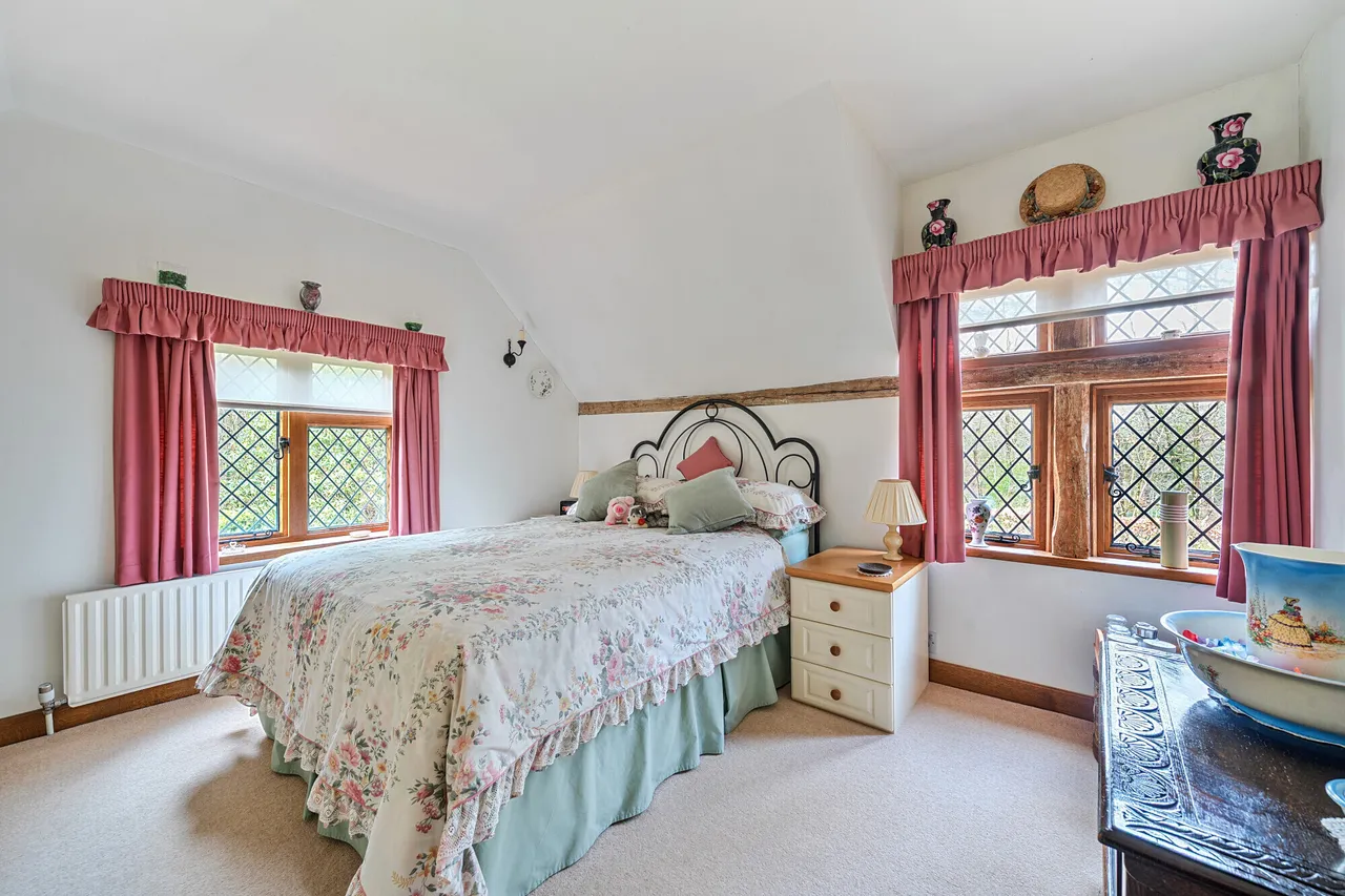 Standon Lane, Ockley, RH5, photo 15