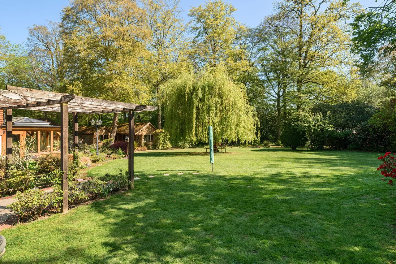 Standon Lane, Ockley, RH5, photo 4