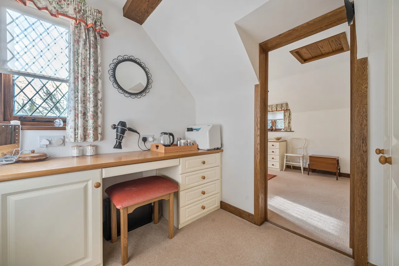 Standon Lane, Ockley, RH5, photo 14