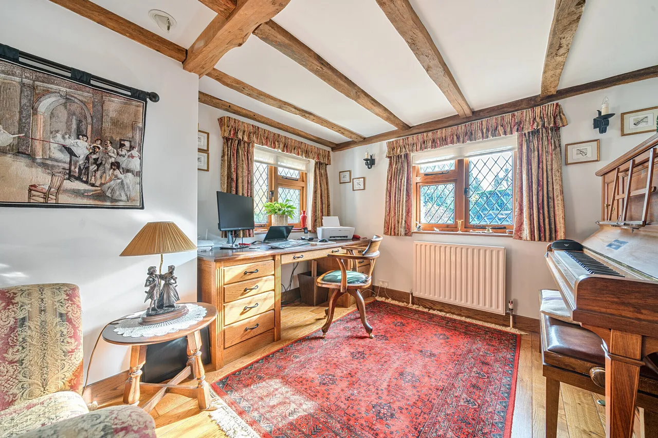 Standon Lane, Ockley, RH5, photo 8