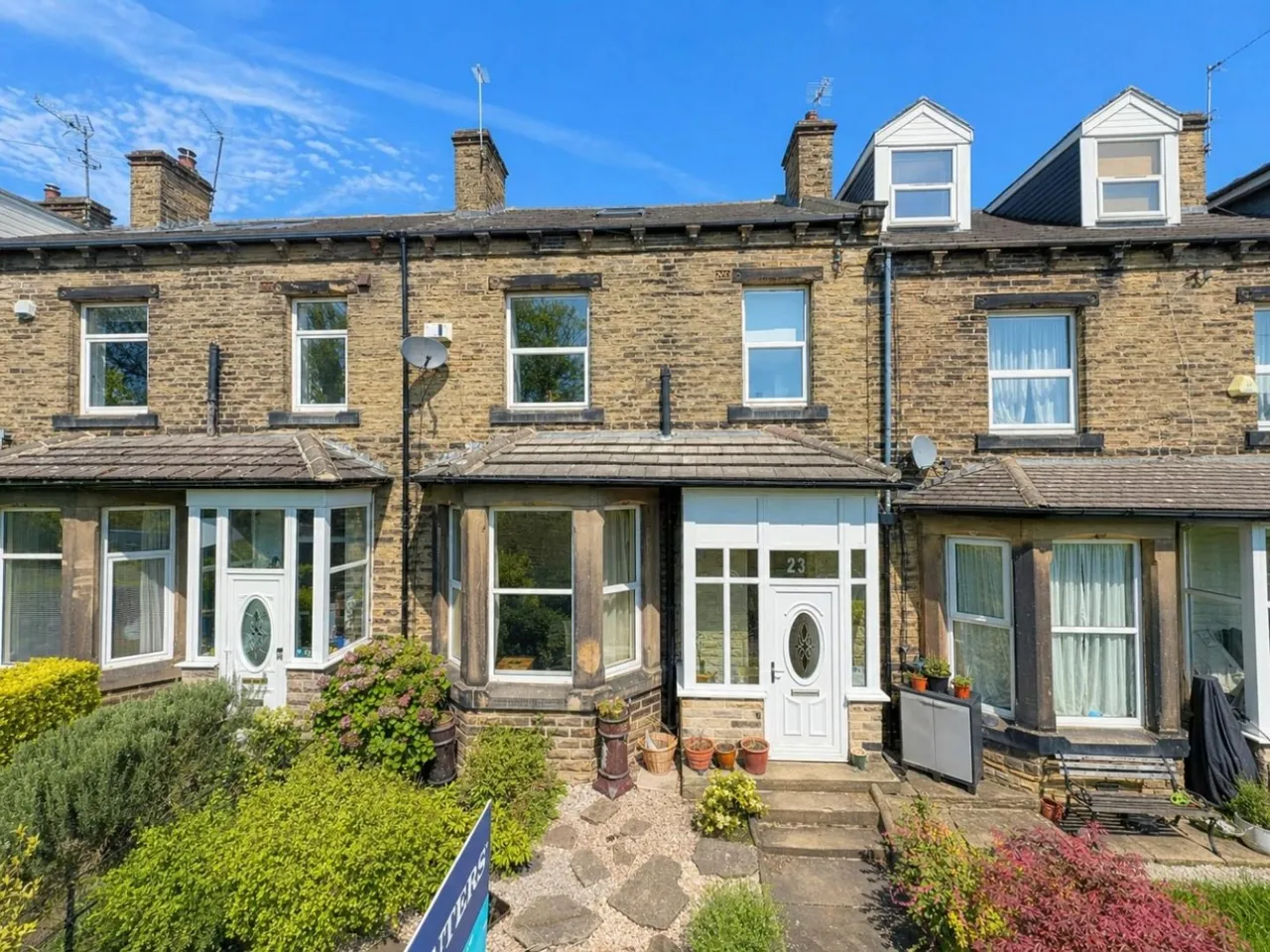 4 bed house for sale — Cemetery Road, Pudsey