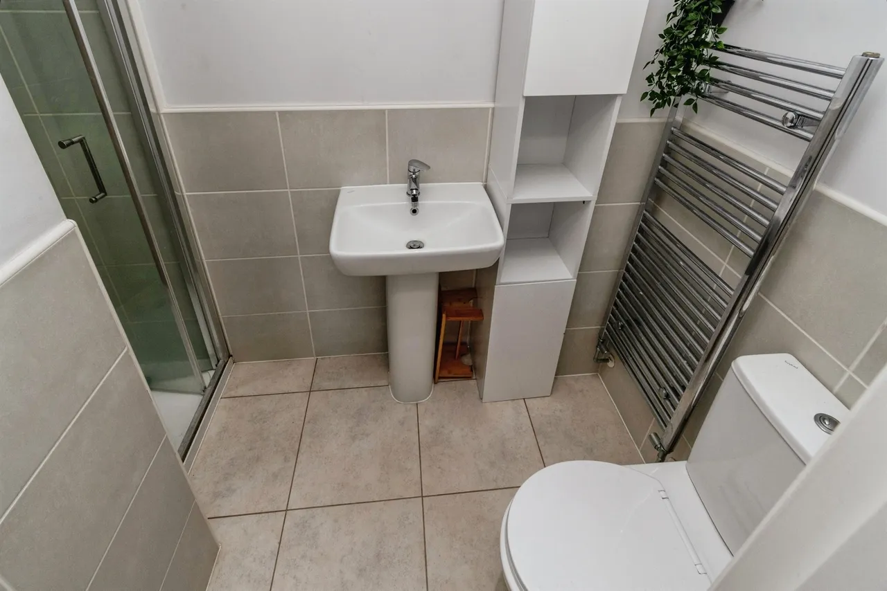 Centenary Lane, Wednesbury, WS10, photo 14