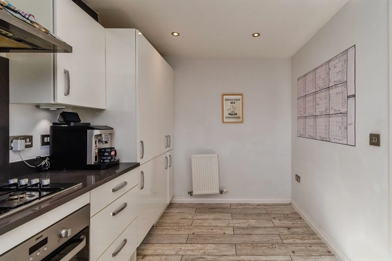 Centenary Lane, Wednesbury, WS10, photo 7