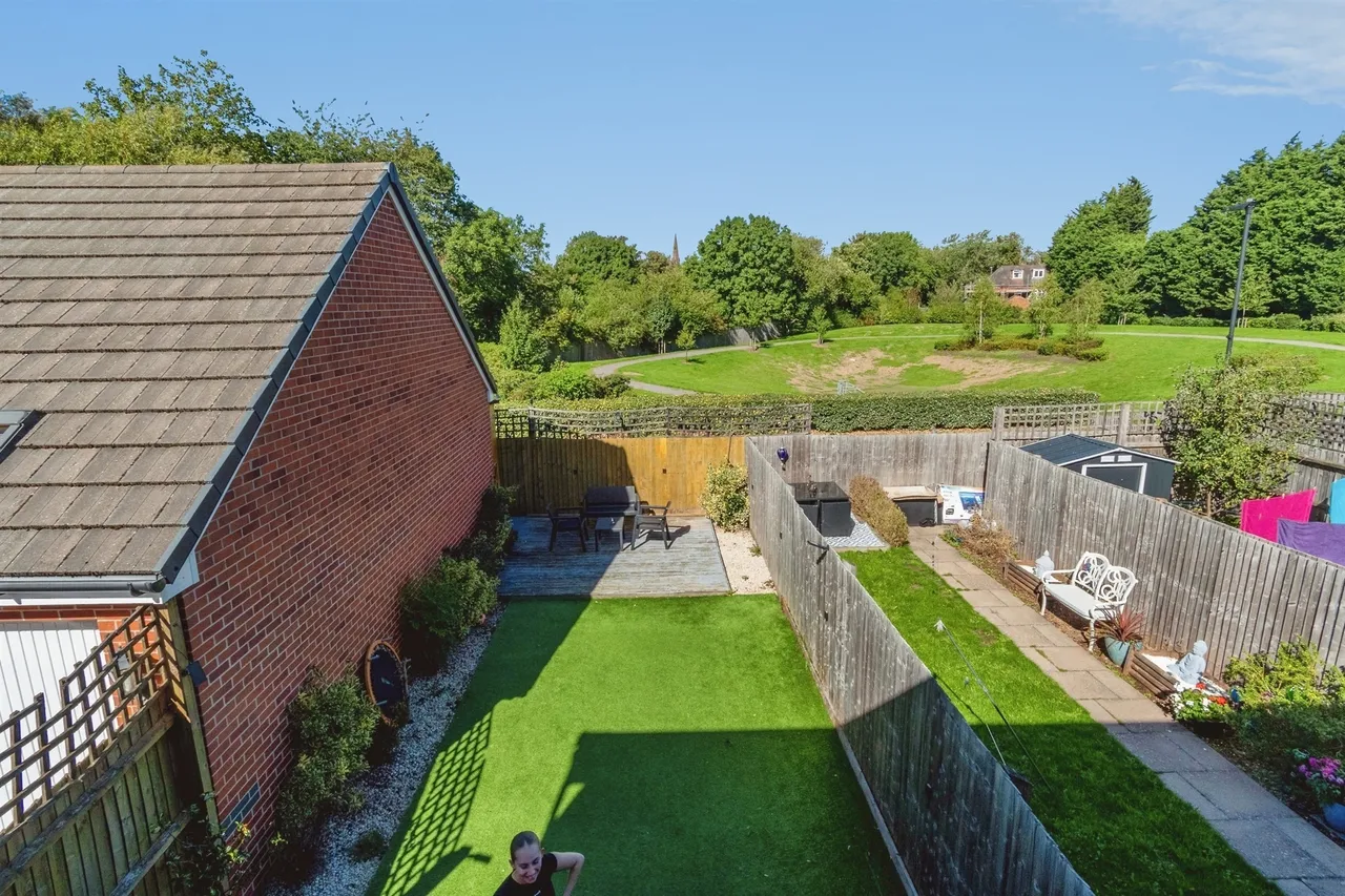 Centenary Lane, Wednesbury, WS10, photo 17