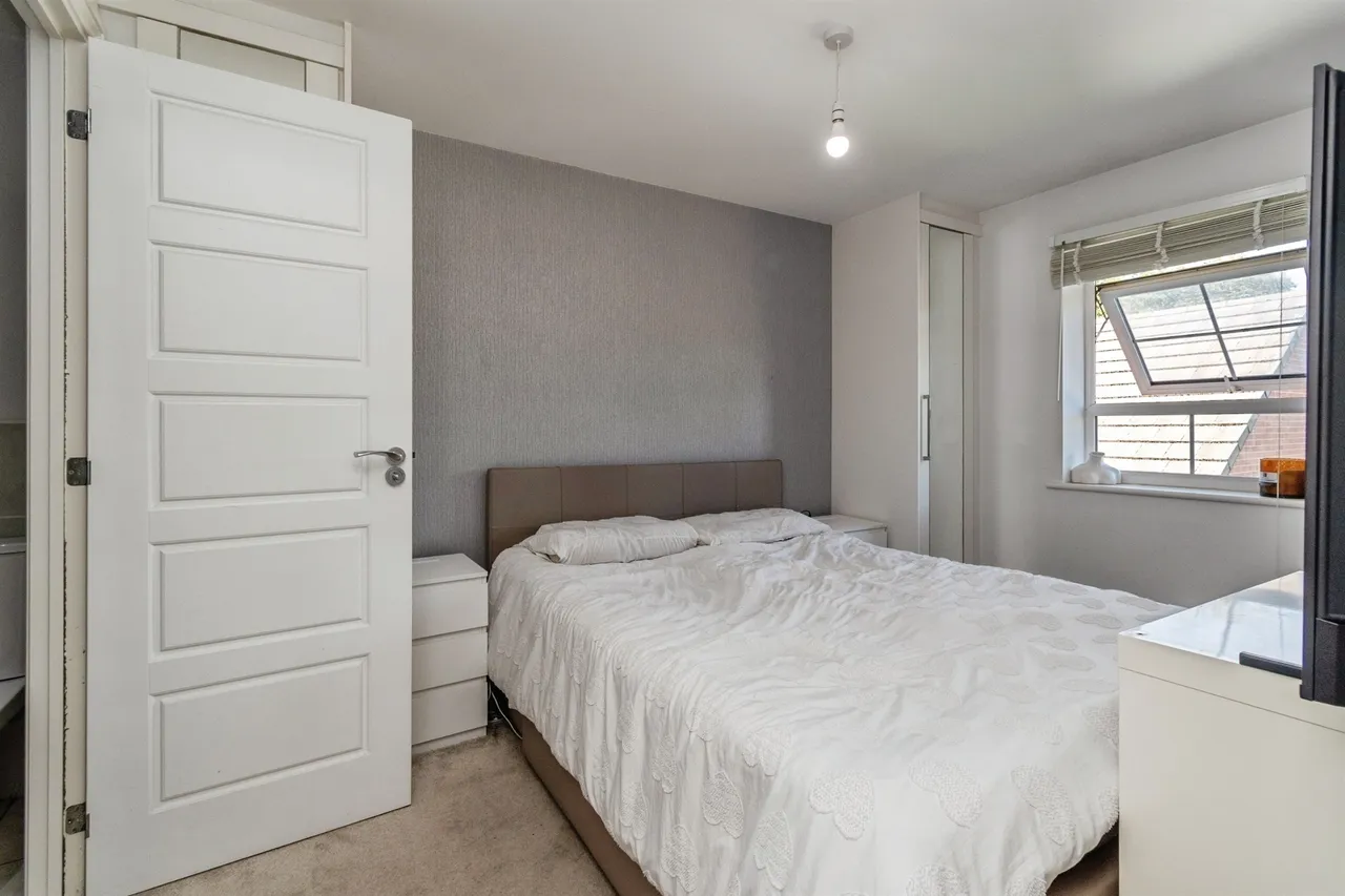 Centenary Lane, Wednesbury, WS10, photo 9