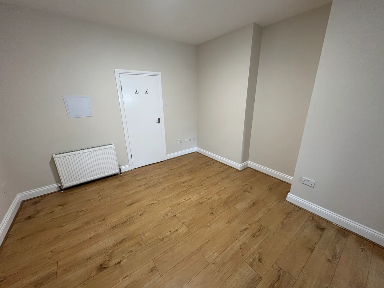 Holdenhurst Avenue, Finchley, London, N12 0JB, photo 5