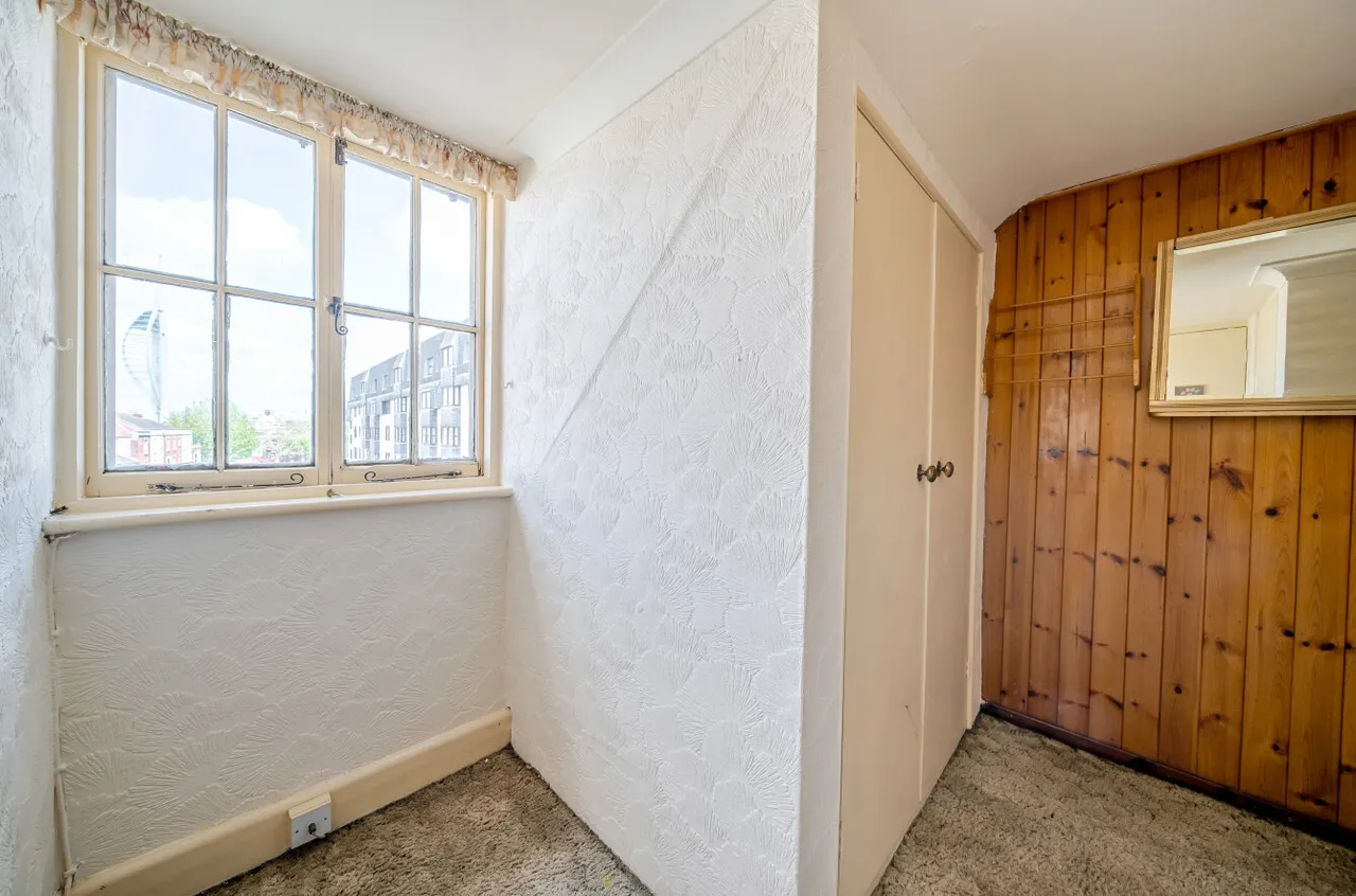St. Thomas's Street, Old Portsmouth, PO1, photo 12