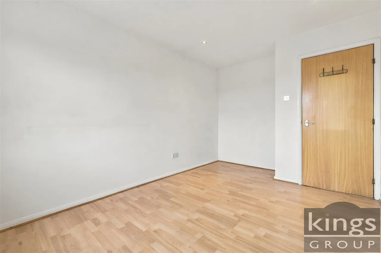 Wedgewood Drive, Harlow, photo 8