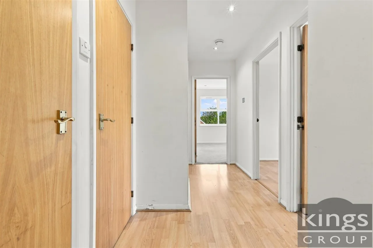 Wedgewood Drive, Harlow, photo 12
