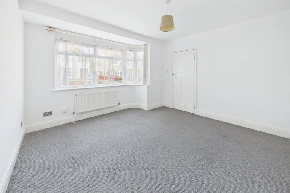 Bush Avenue, Little Stoke, Bristol, BS34, photo 4