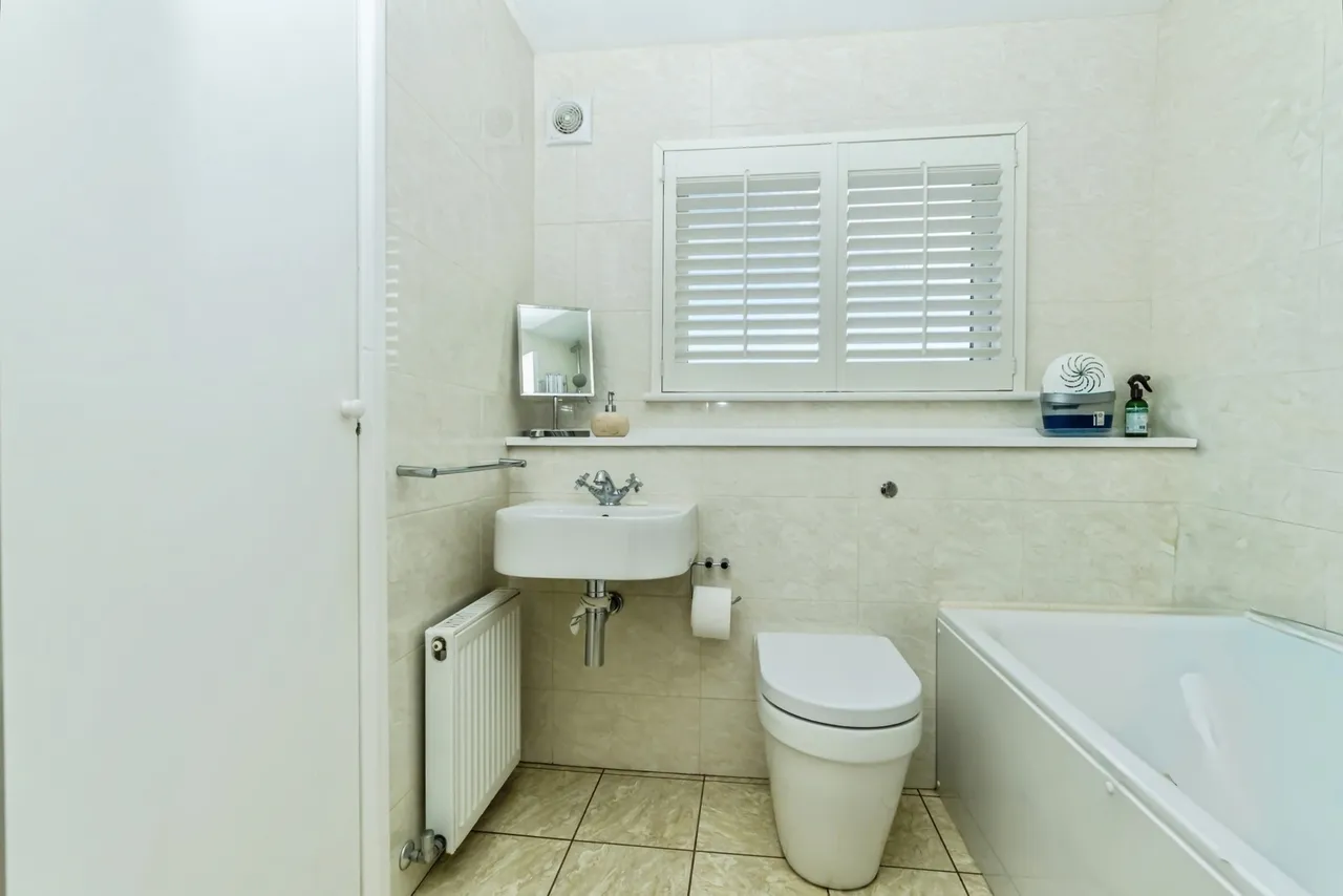Inglewood, Pixton Way, Croydon, CR0, photo 7