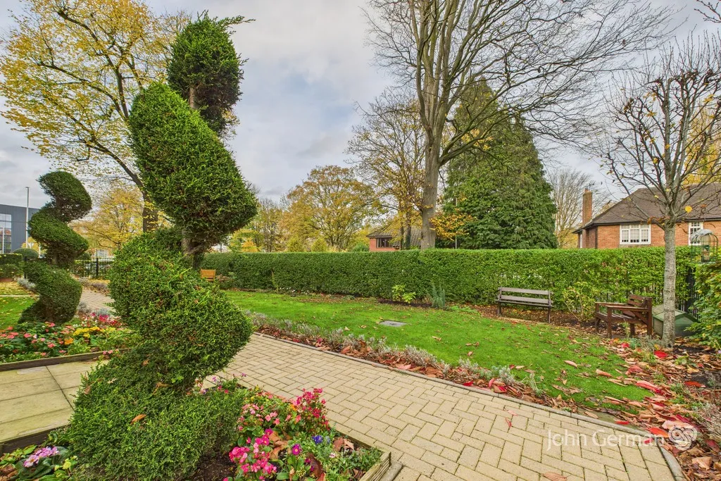 Humphrey Court, The Oval, photo 4