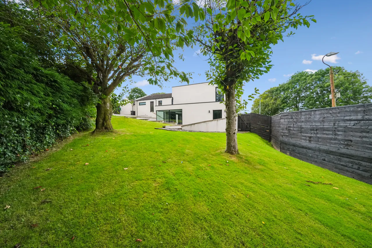 Old Playfield Road, Carmunnock, G76, photo 46