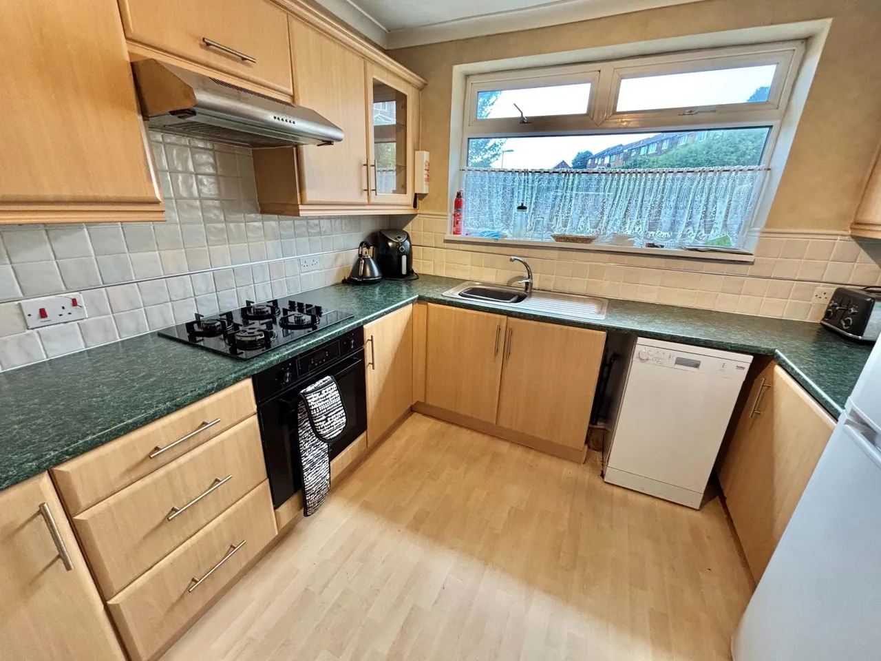 Belmont Avenue, Oldham, OL4, photo 6