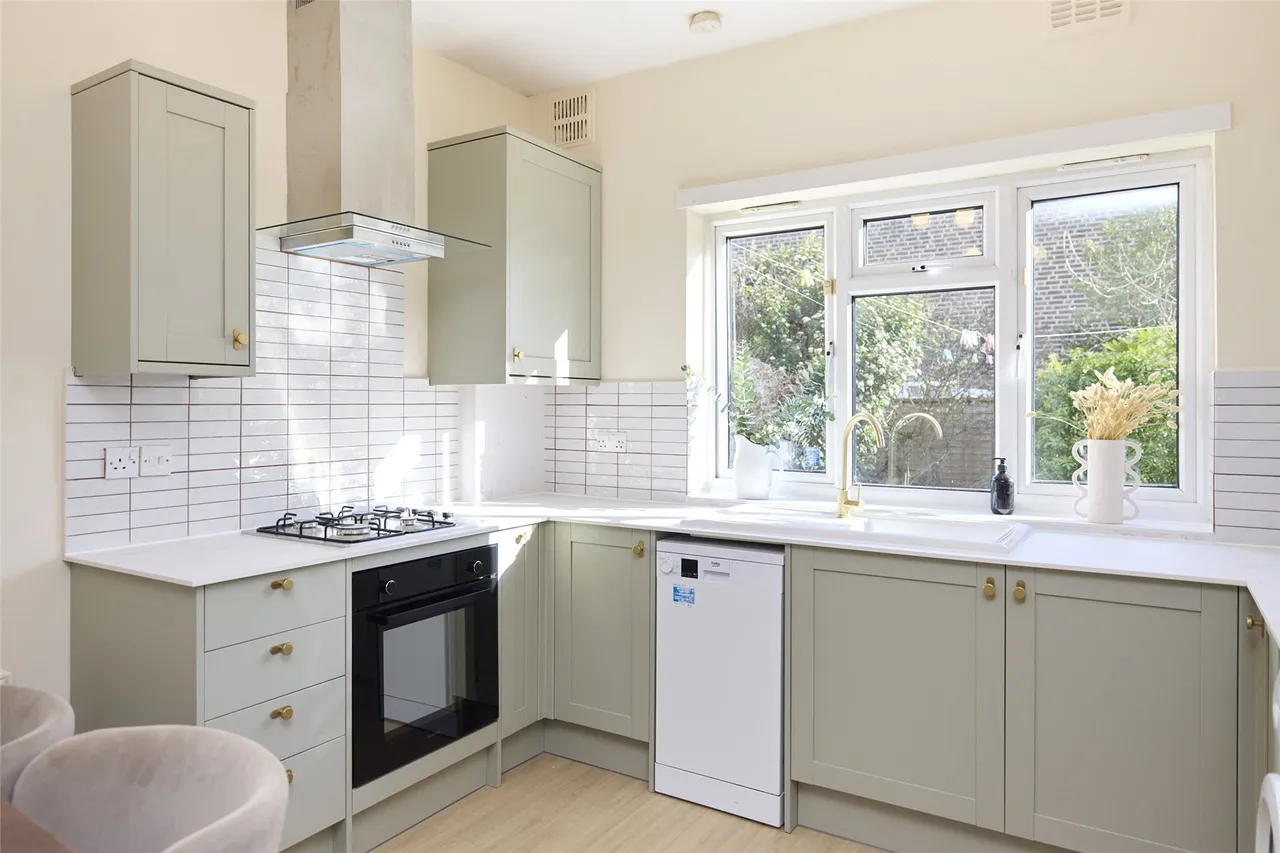 Tubbs Road, London, NW10, photo 2