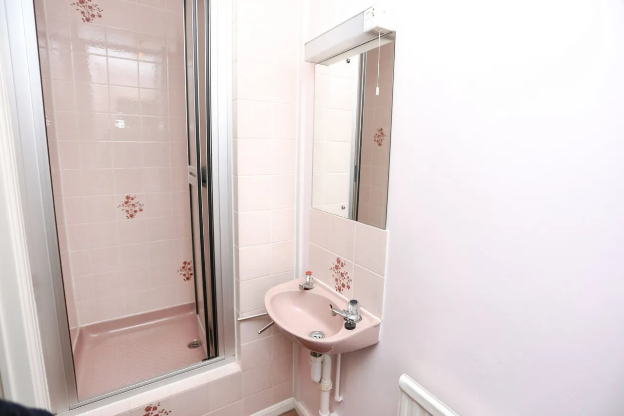 Bluestone Drive, Heaton Mersey, SK4, photo 21