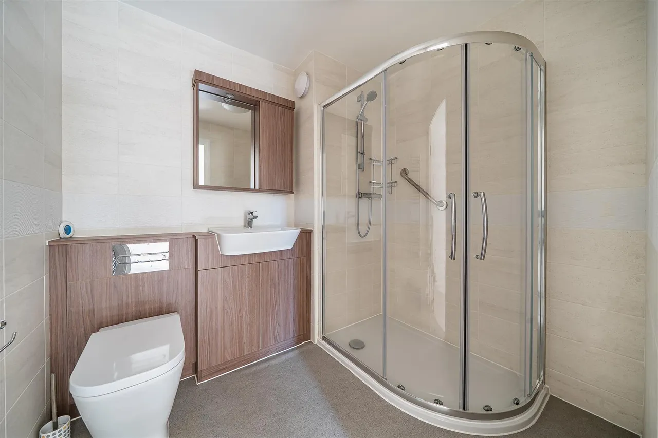 Westgate, Cowbridge, CF71, photo 10