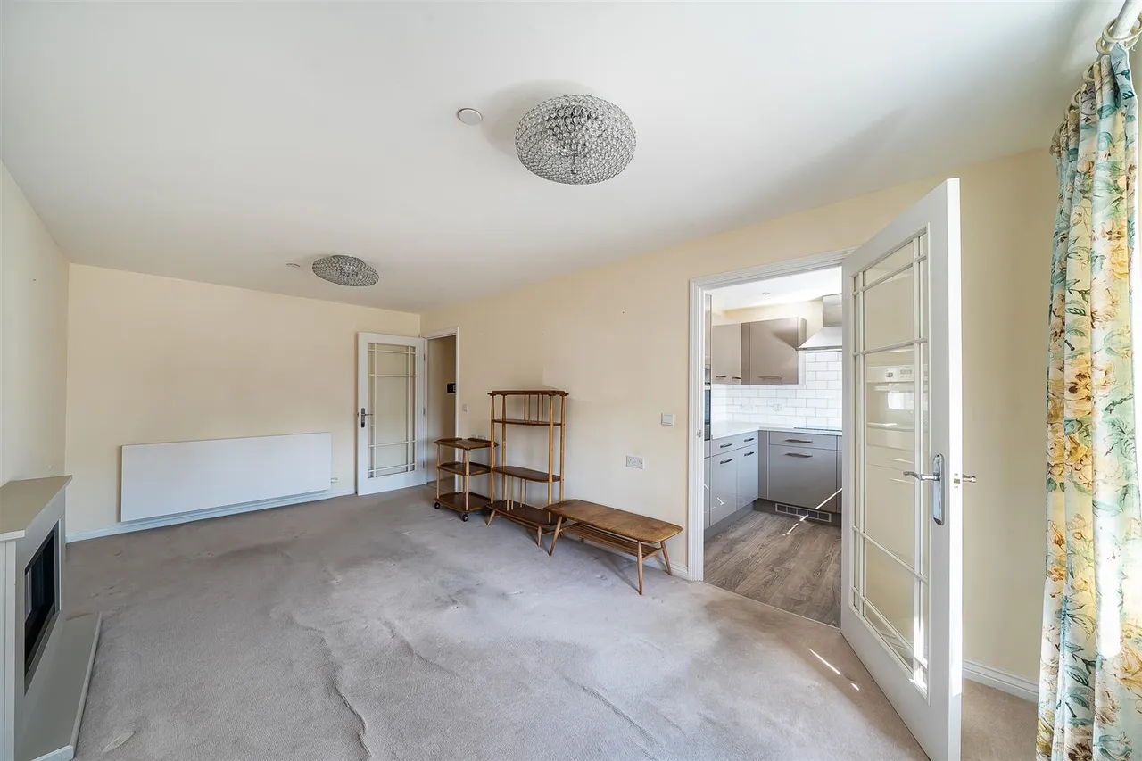 Westgate, Cowbridge, CF71, photo 6