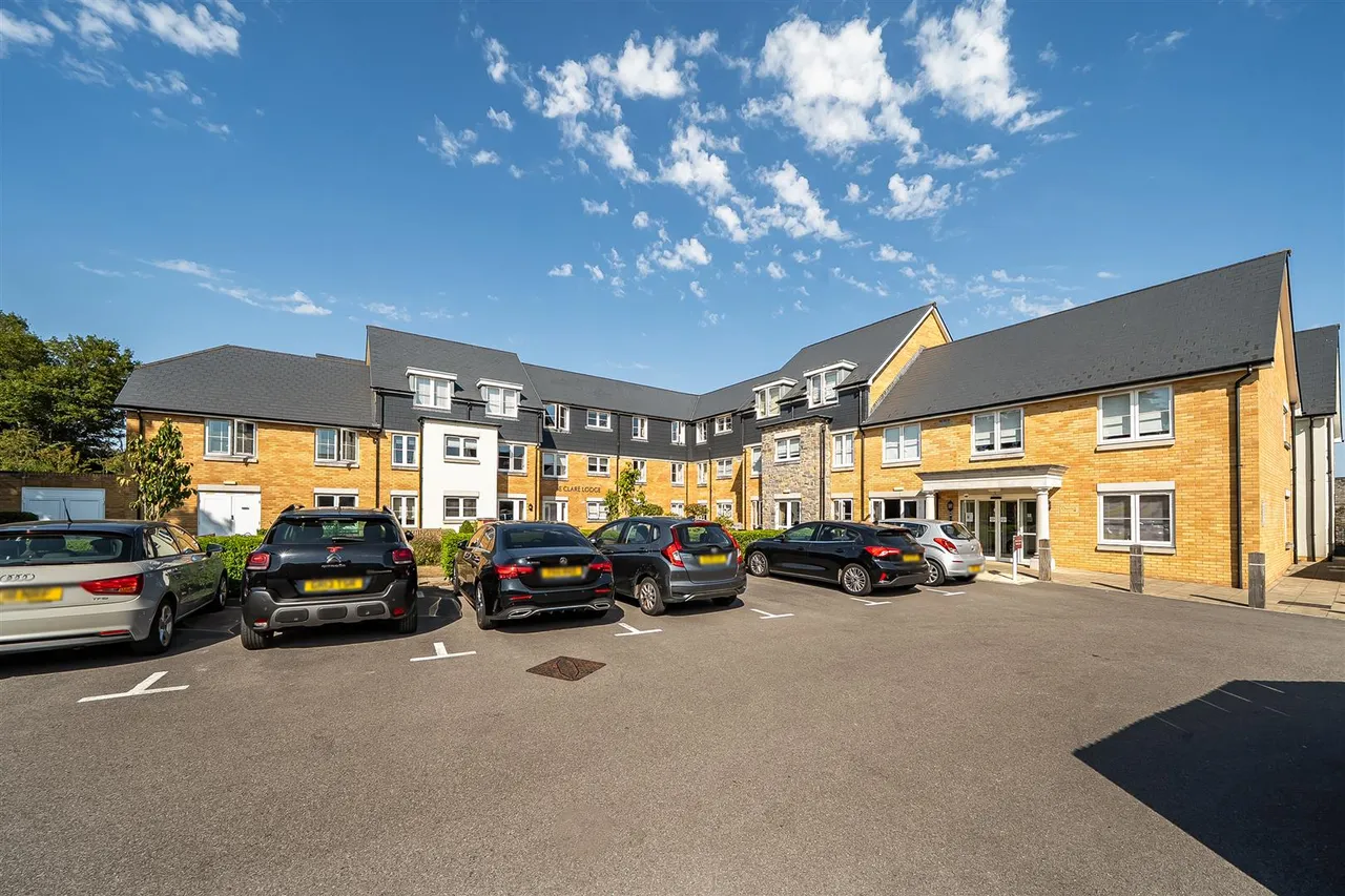 Westgate, Cowbridge, CF71, photo 17