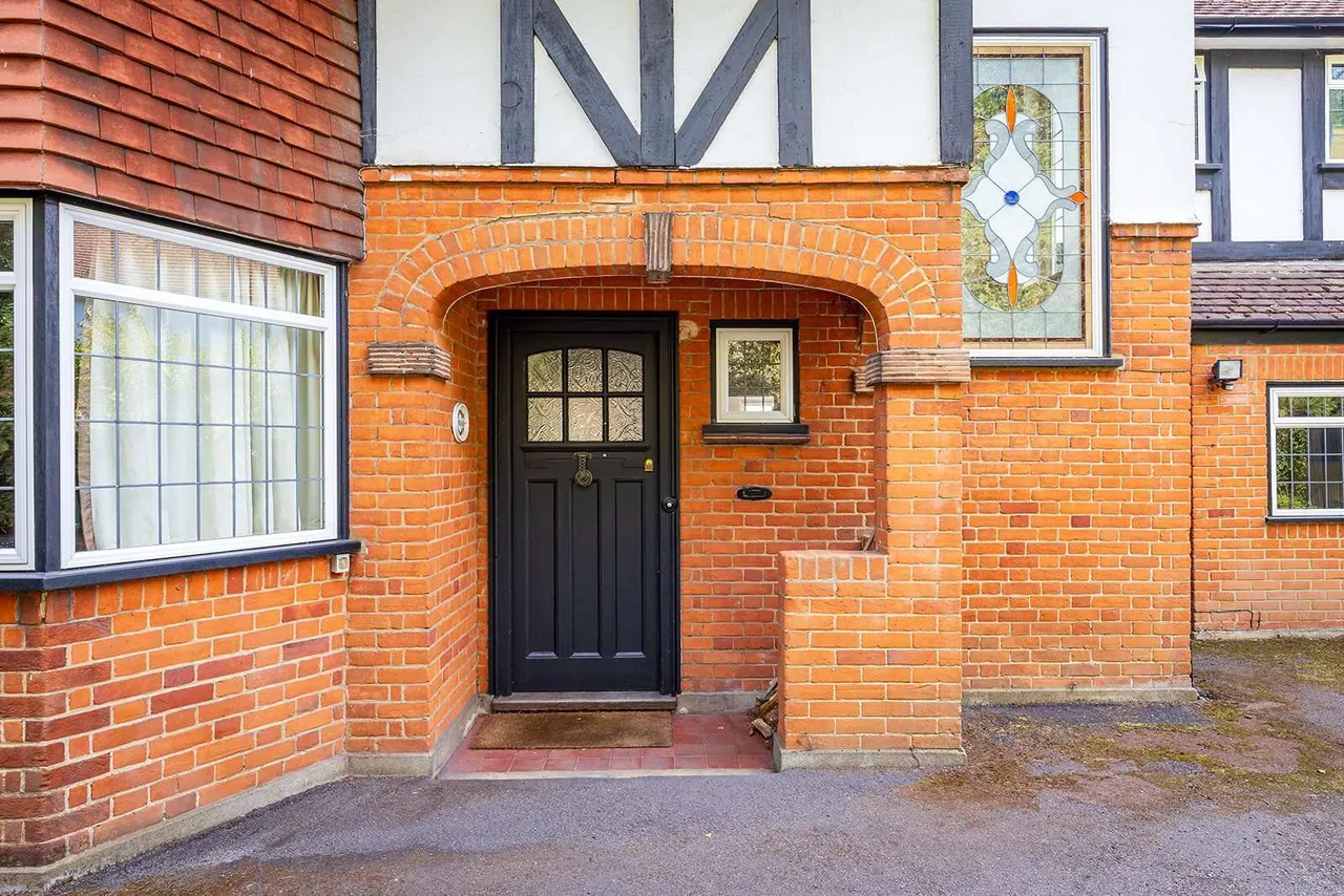 Wych Hill Lane, Woking, GU22, photo 16