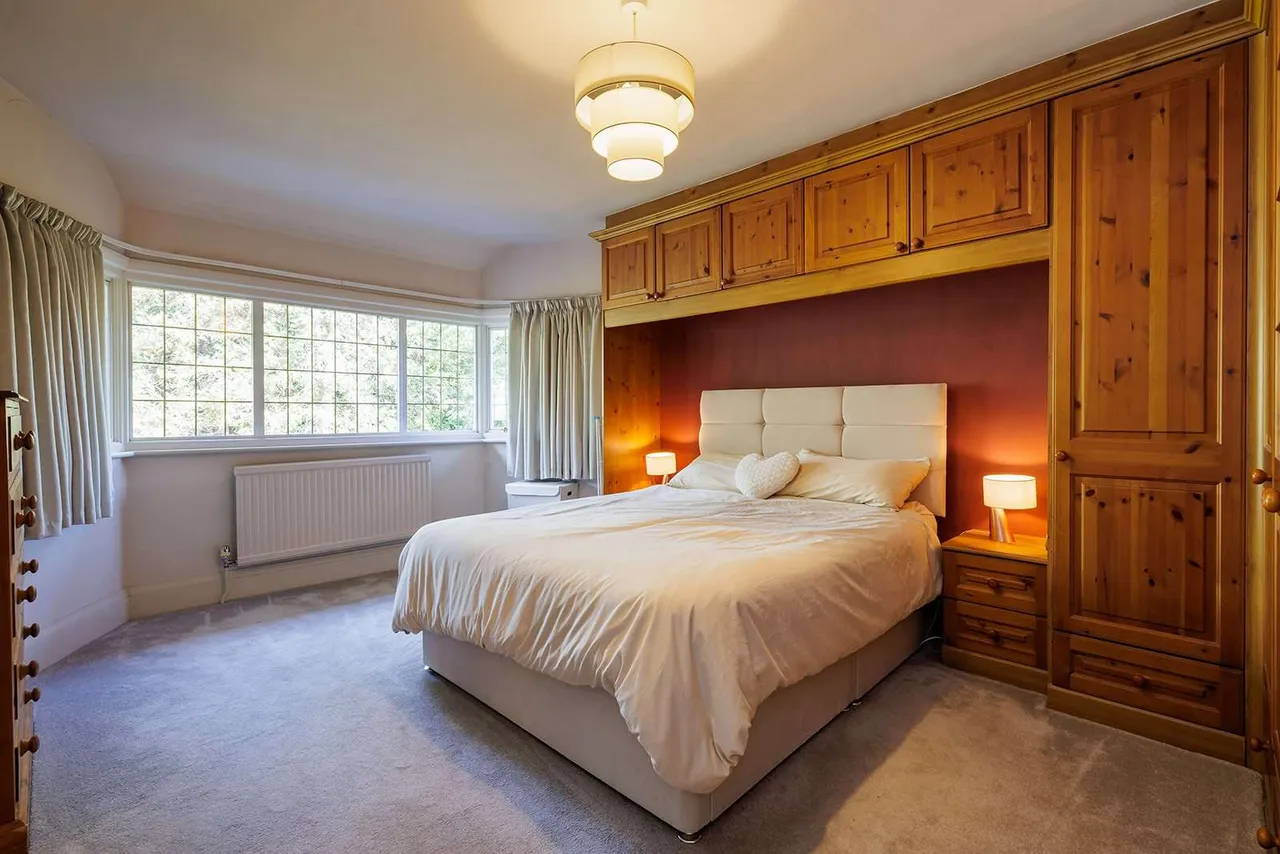 Wych Hill Lane, Woking, GU22, photo 10