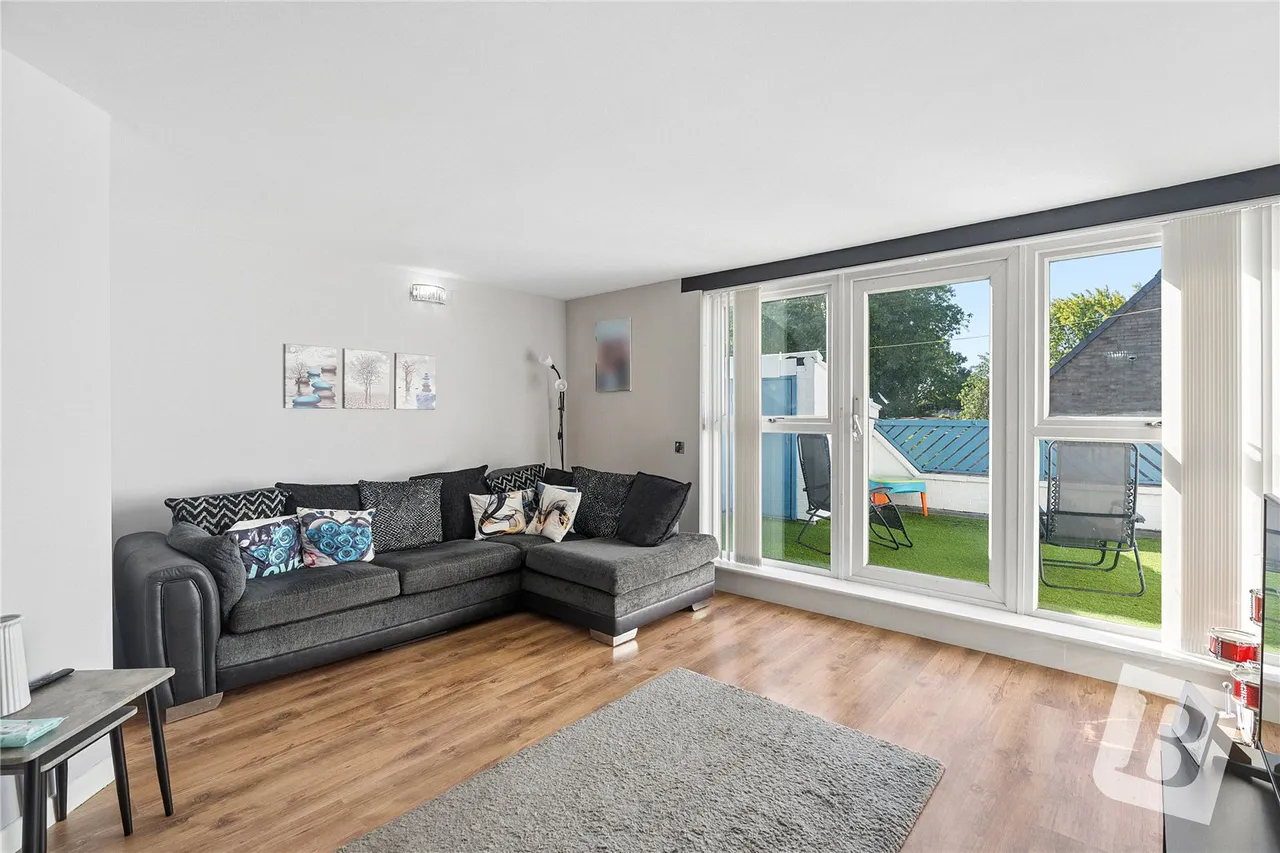 Mill Green, Basildon, Essex, SS13, photo 4
