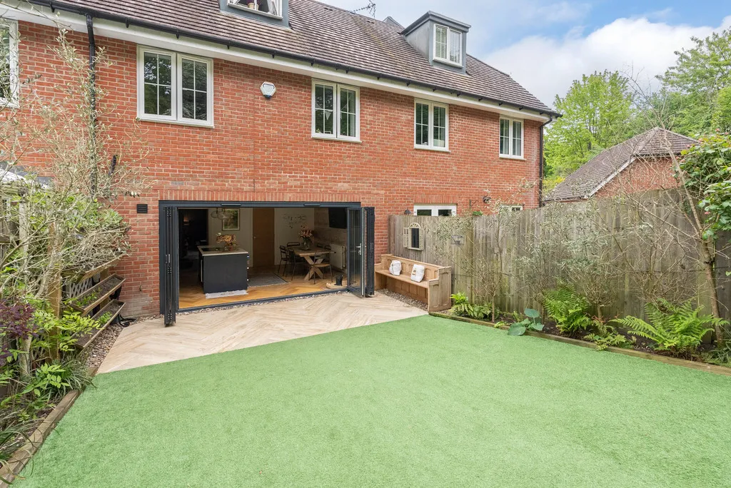 Woodlands Close, Dorking, RH4, photo 11