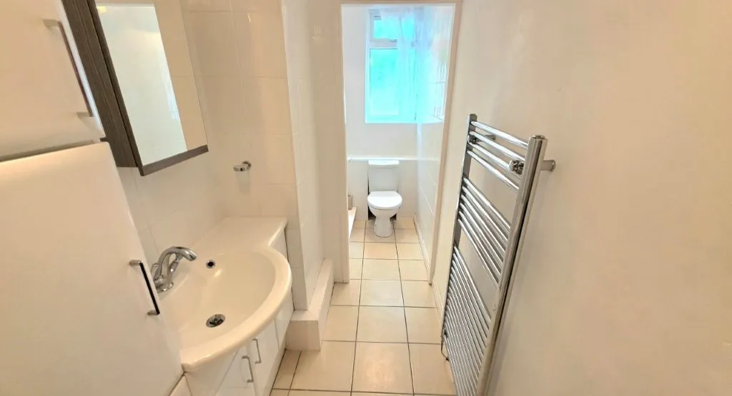 Sunnyside Road, Droylsden, M43, photo 10