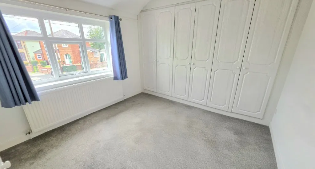 Sunnyside Road, Droylsden, M43, photo 12