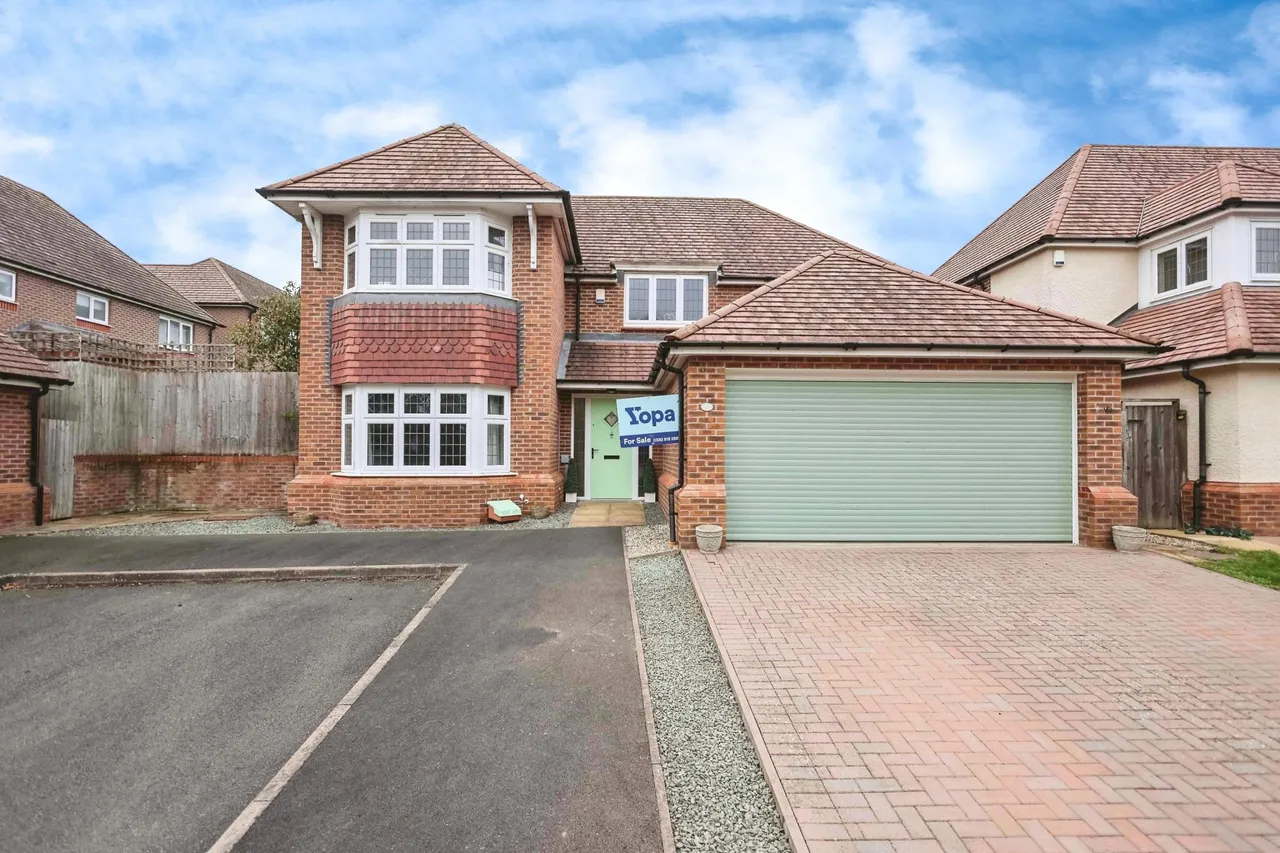 4 bed house for sale, Ingram Avenue, Worcester, WR2