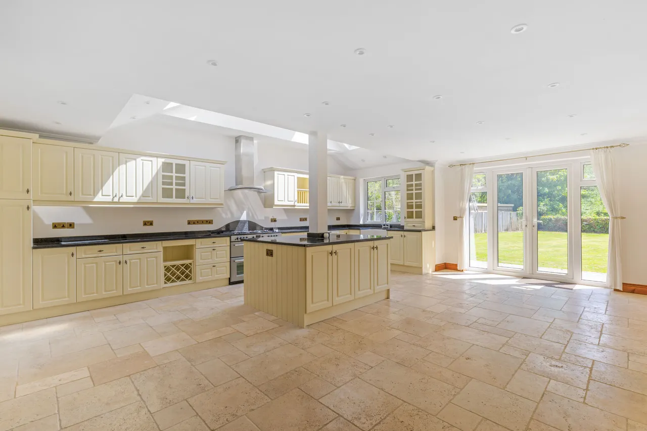 Drift Road, Whitehill, GU35, photo 4