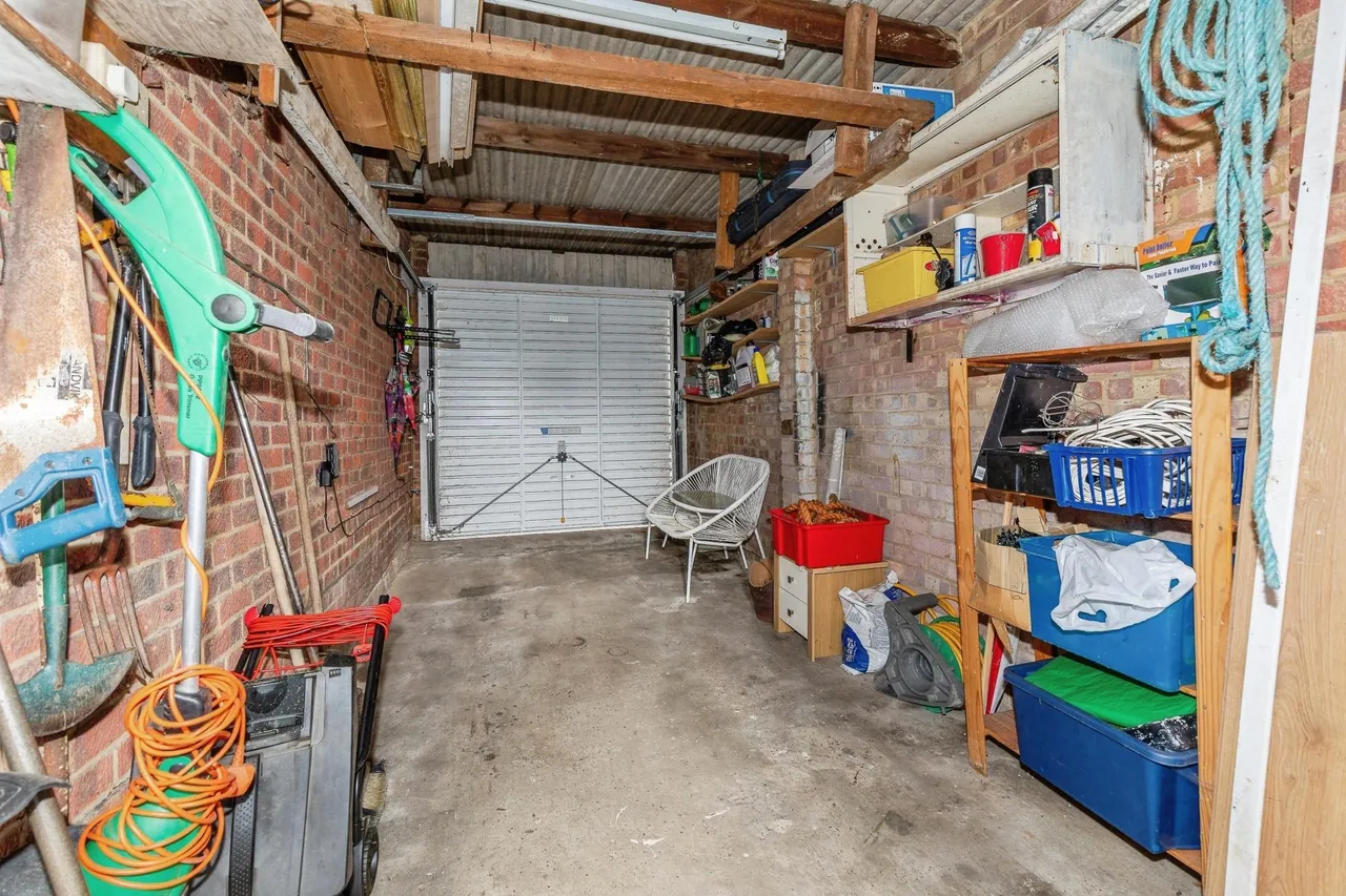 Vidgeon Avenue, Hoo, ME3, photo 19