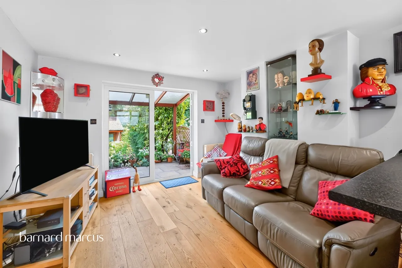 Fernwood Crescent, London, N20, photo 3