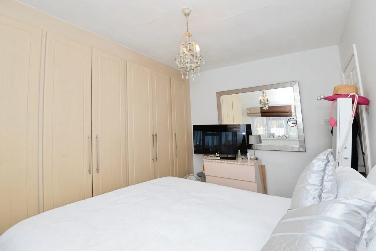 Chiltern Road, Burnham, SL1, photo 13