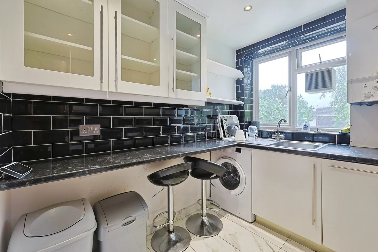 Farnhurst House, Blondel Street, London, SW11, photo 6