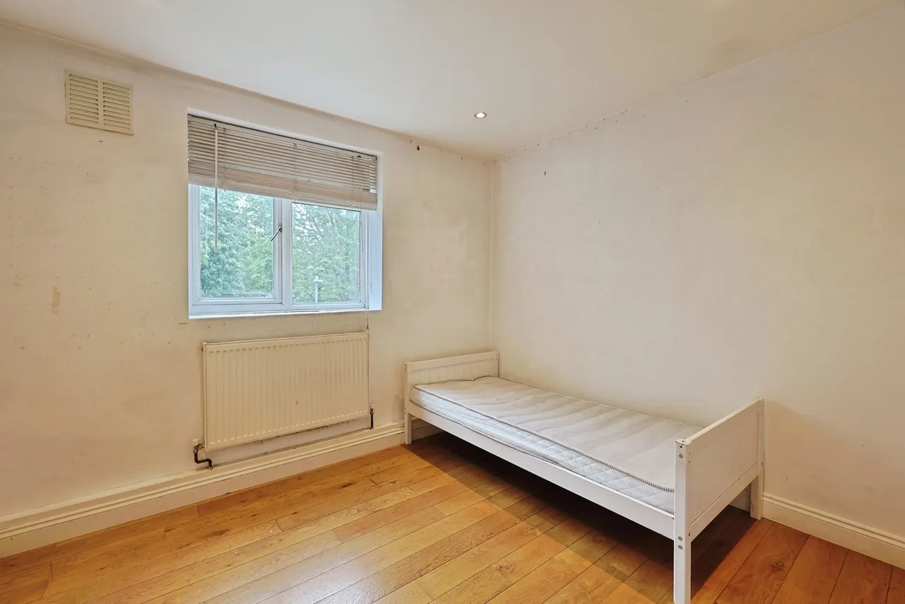 Farnhurst House, Blondel Street, London, SW11, photo 5