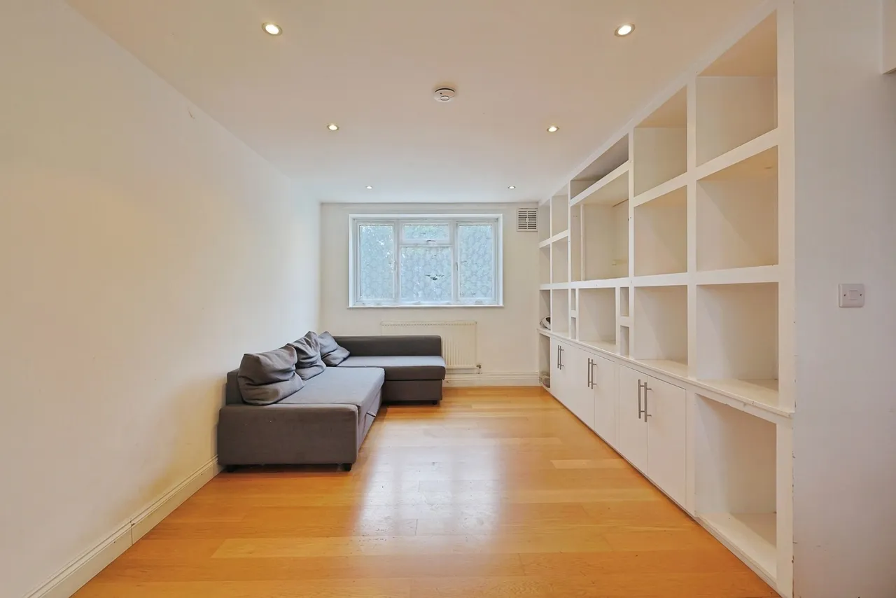 Farnhurst House, Blondel Street, London, SW11, photo 15