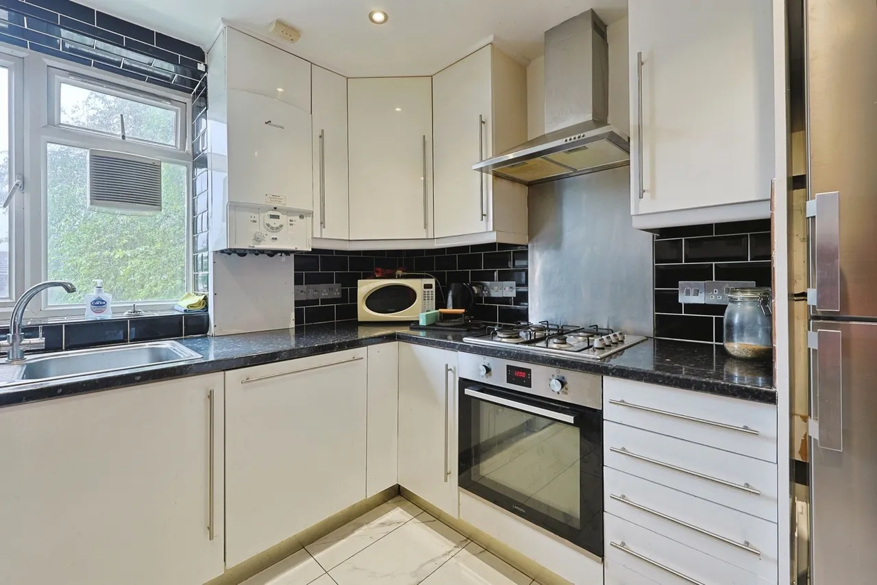 Farnhurst House, Blondel Street, London, SW11, photo 11