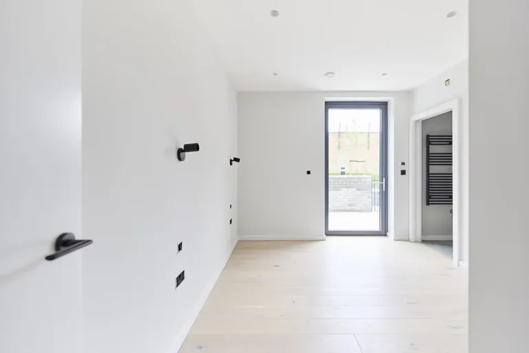 Coverdale Road, Willesden Green, NW2 4BE, photo 6