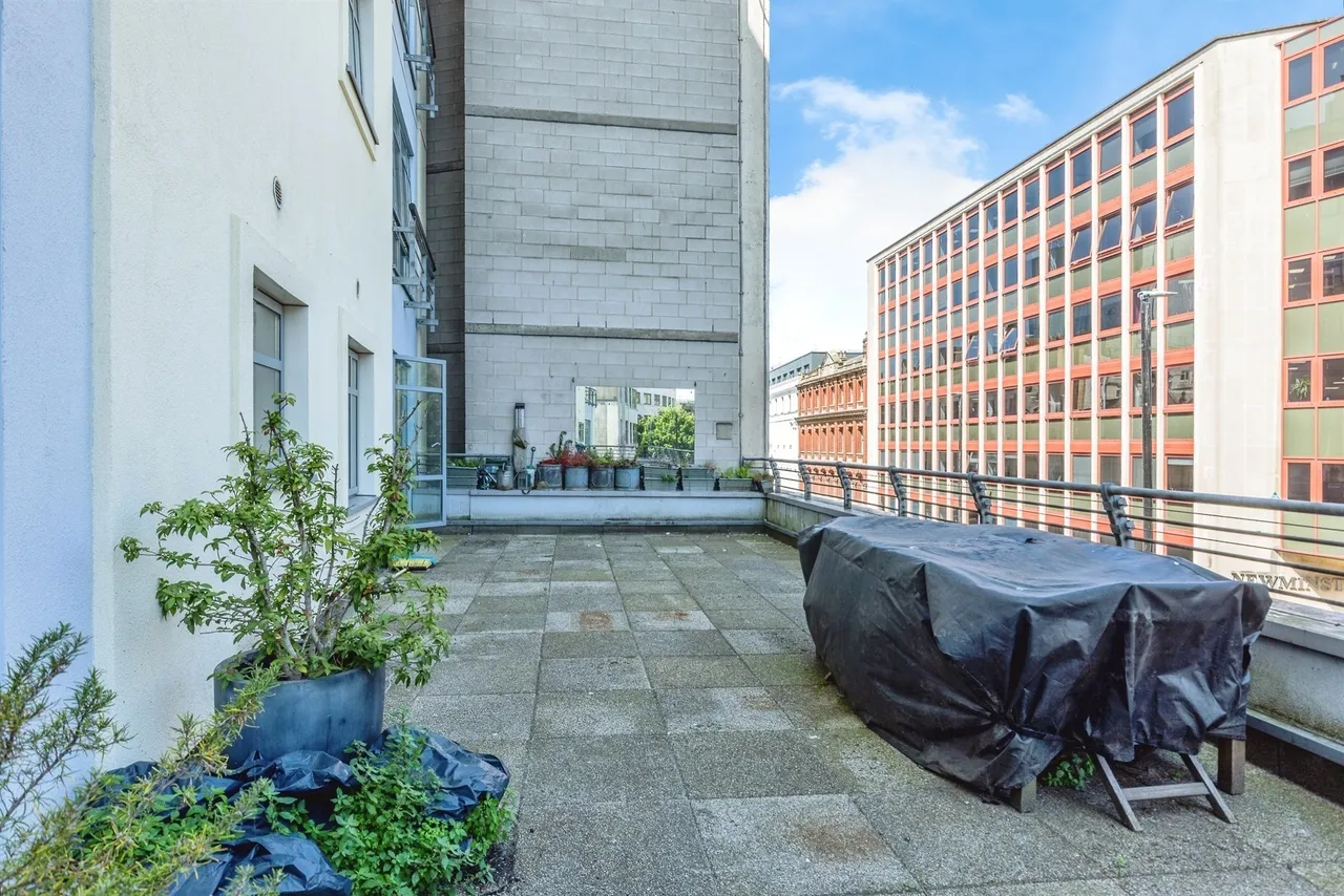 Baldwin Street, Bristol, BS1, photo 3