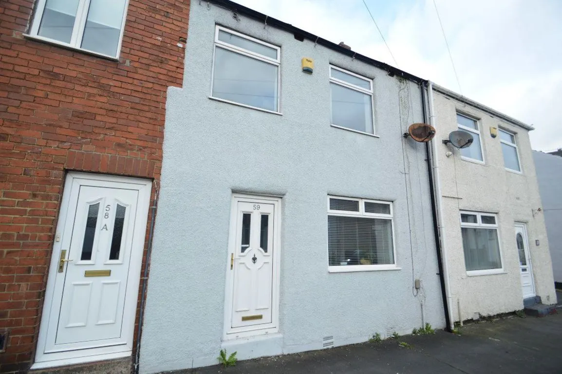 3 bed property to rent, High Street, Carrville, DH1