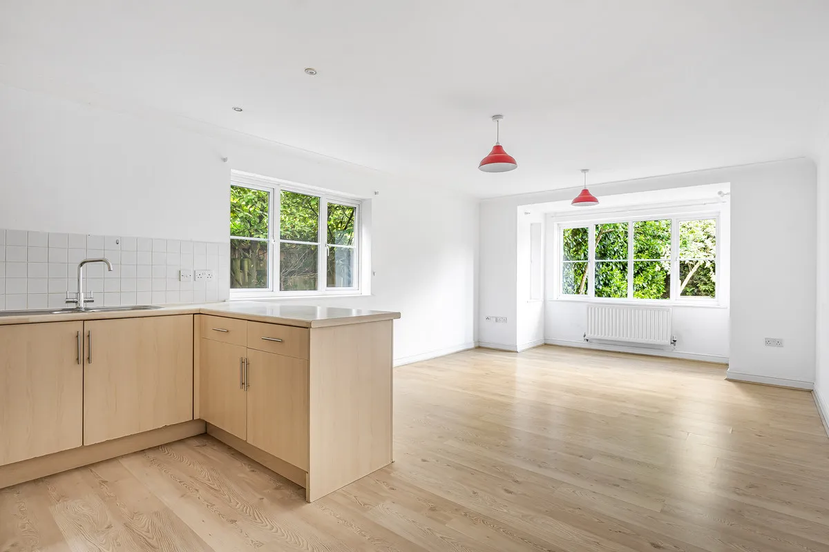 Buckingham Road, Bicester, photo 2